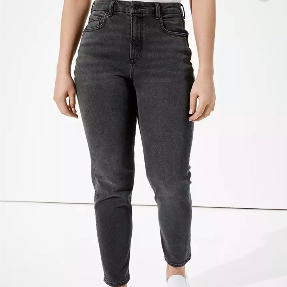 AE Stretch Curvy Mom Jeans size 0 short